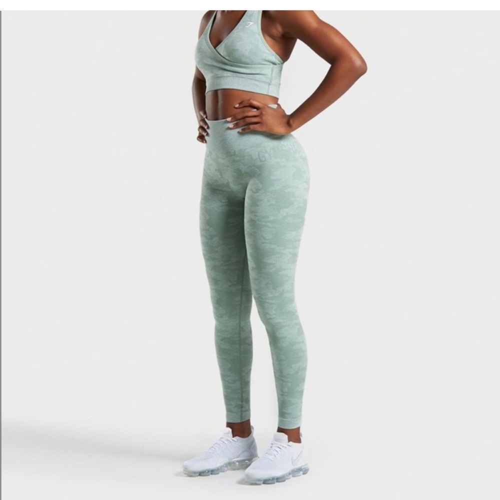 Cinched Gymshark Green Camo Leggings